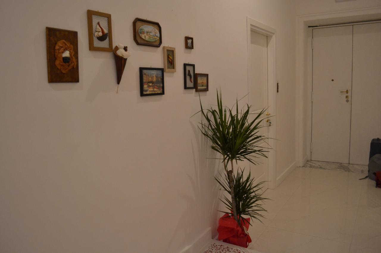 Le Stanze Di Dolly Bed & Breakfast Napoli Ngoại thất bức ảnh